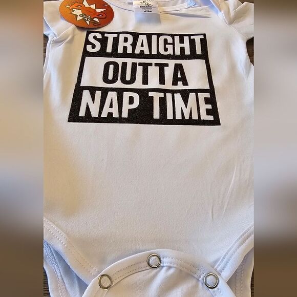 Brand new Baby Onesie Romper Retro Graphics NWT - Picture 2 of 6